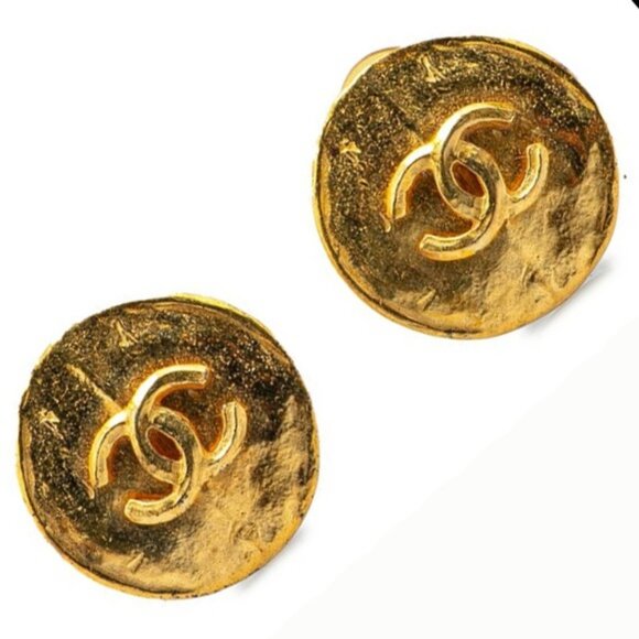 CHANEL CC Logos Round Clip-On Earrings Gold Tone 98P Auth w/Box #9177 - Picture 1 of 5